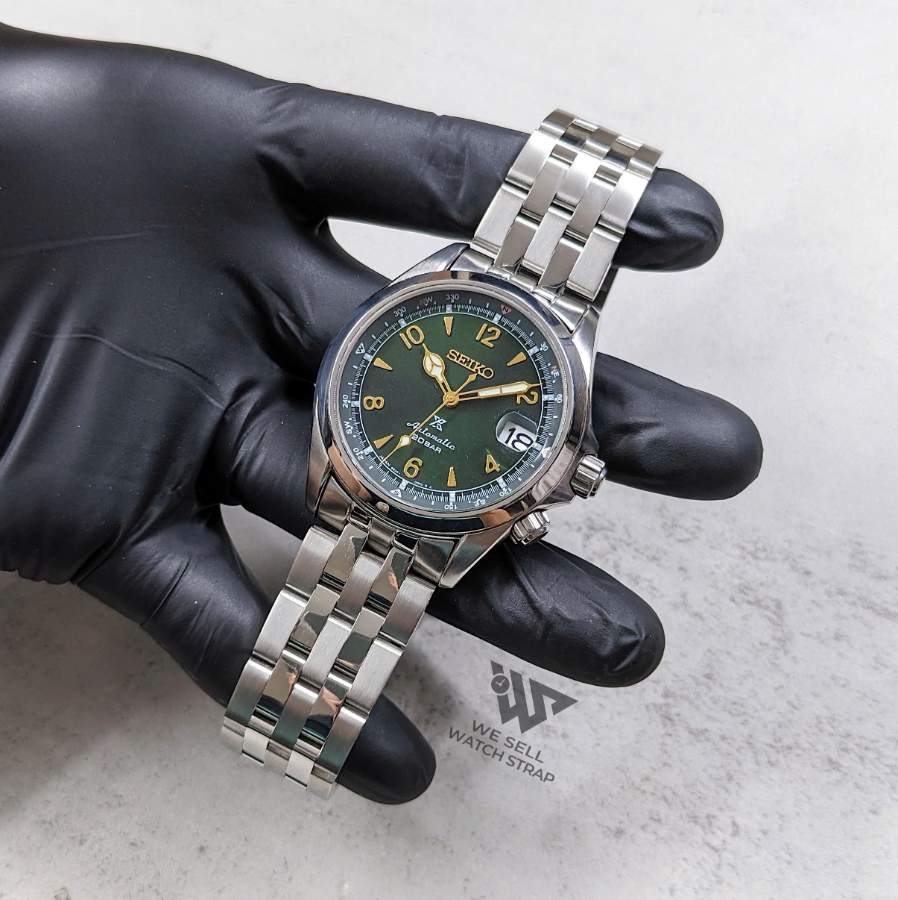 seiko-alpinist-spb121-sarb017-on-presage-style-solid-bracelet-replacement-1