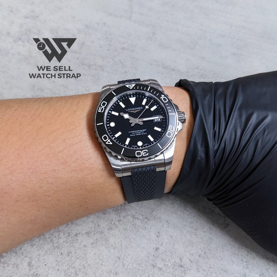 longines-new-hydroconquest-2026-l3.779-39mm-with-solid-endlink-fkm-rubber-strap-set