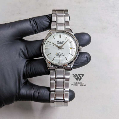 orient-snoopy-limited-edition-white-silver-dial-on-genuine-bracelet