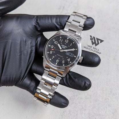 seiko-pilot-field-39mm-srpg27-on-rivet-bracelet-1