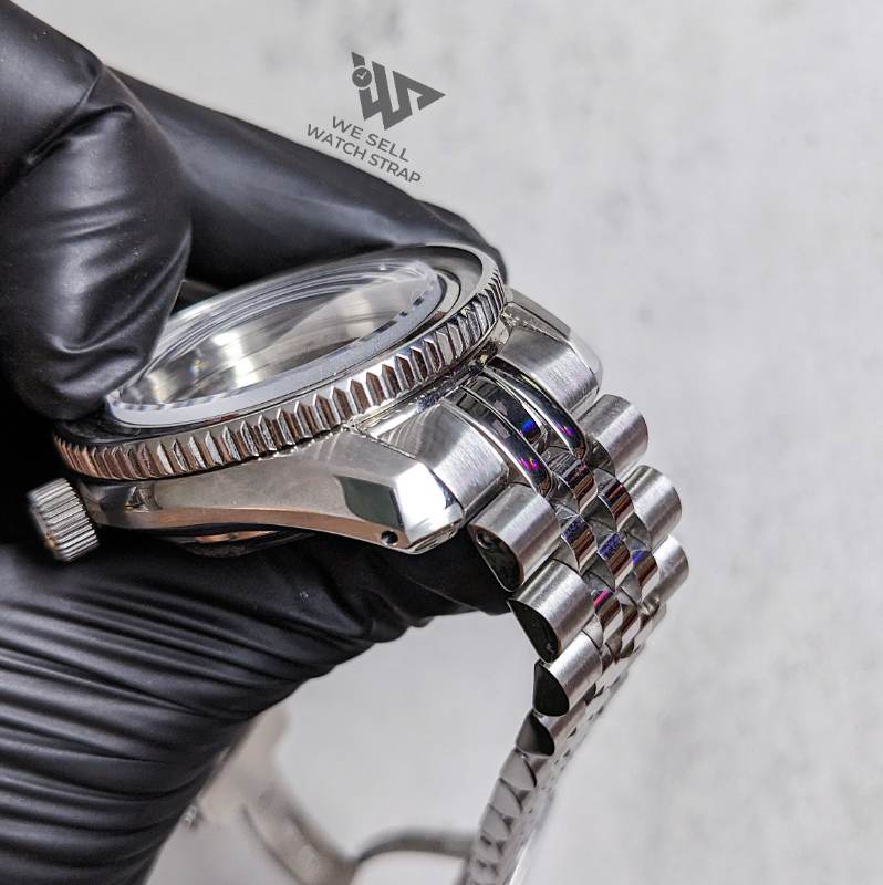 SOLID JUBILEE BRACELET FOR SEIKO MM200 GEN2 (SPB185, SPB187, SPB207, ...)